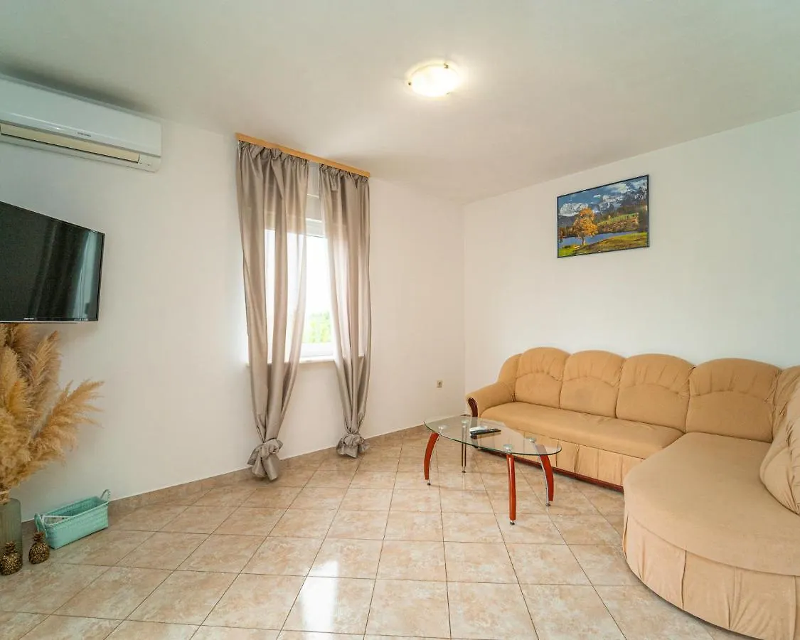 Apartments Baresic Medulin Croatia