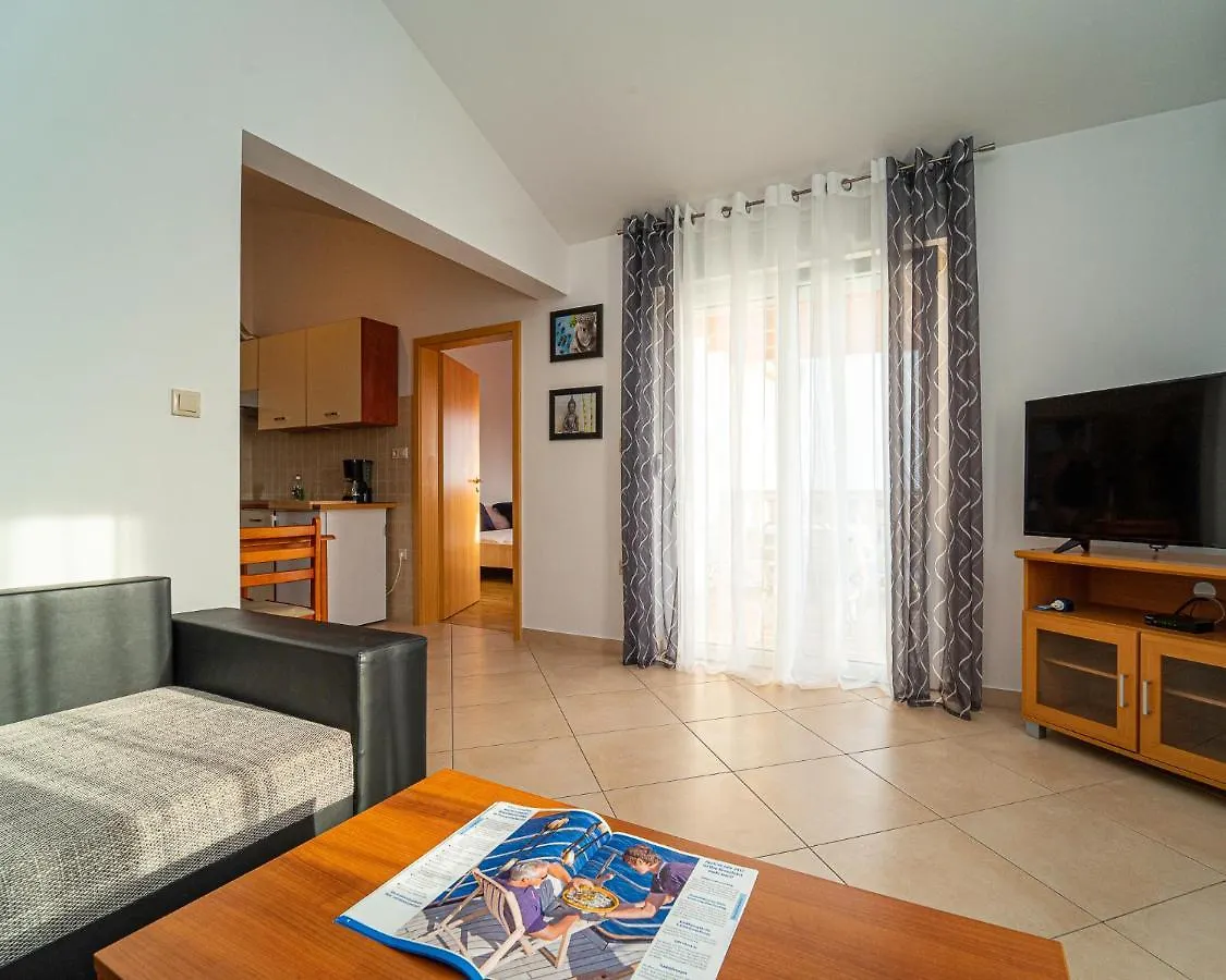 Apartments Baresic Medulin
